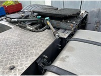 0372026 vehicle image