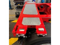 INTG9387_2838910 vehicle image