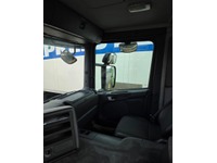 0067026 vehicle image