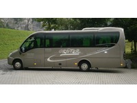 0483025 vehicle image