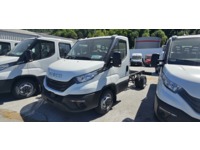 SEDU206_2886209 vehicle image