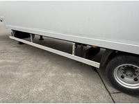 GREA182_2911701 vehicle image