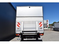 TOC1273_3038533 vehicle image