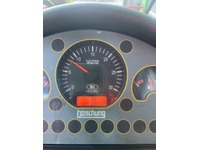 FRAL10379_2698680 vehicle image