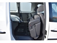 TOC1273_2766273 vehicle image