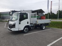 BIRR8757_2954861 vehicle image