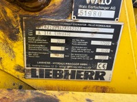 0011026 vehicle image