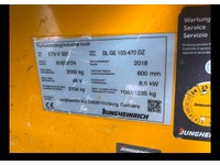 FLUT10406_2765838 vehicle image