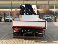 TMR8055_2868622 vehicle image