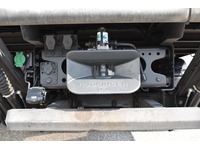 TOC1273_2870091 vehicle image