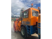 FRAL10379_2704428 vehicle image