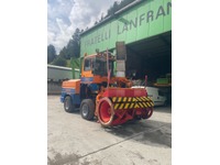 FRAL10379_2704428 vehicle image