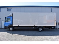 TOC1273_3004963 vehicle image