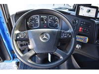 TOC1273_3004963 vehicle image