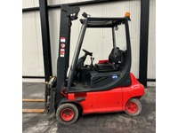 FLUT10406_2766855 vehicle image