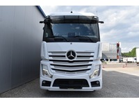 TOC1273_2928450 vehicle image