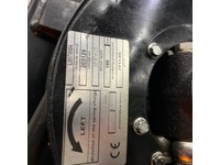 FLUT10406_2766852 vehicle image