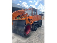 FRAL10379_2698679 vehicle image