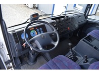 TOC1273_2908818 vehicle image