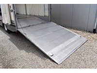 TOC1273_2908818 vehicle image