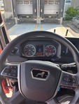 PEMA569_2921477 vehicle image