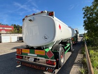GEHR175_2997776 vehicle image