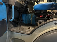 0476025 vehicle image