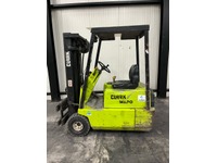 FLUT10406_2767017 vehicle image