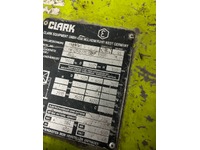 FLUT10406_2767017 vehicle image