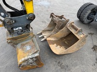 AGRO3463_2754370 vehicle image