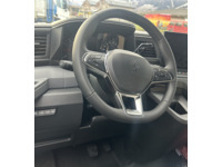 VISA147_2765839 vehicle image