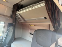 ZELJ895_2976093 vehicle image