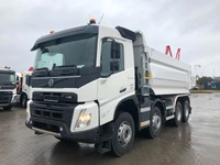 TMR8055_2753337 vehicle image