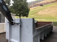 0565025 vehicle image