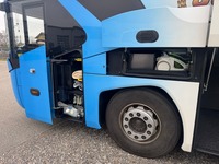 INTE10658_2976404 vehicle image