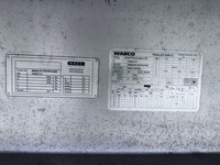 MBTR124_2692776 vehicle image