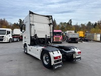 AGRO3463_2754373 vehicle image