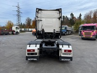 AGRO3463_2754373 vehicle image