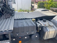 KHAL6078_2614875 vehicle image