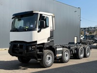 TMR8055_2868634 vehicle image