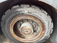 MERC9702_2833391 vehicle image