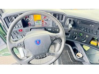 TAMZ4659_2766859 vehicle image