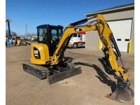 RINA4324_2917800 vehicle image