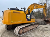 MERC9702_2777689 vehicle image