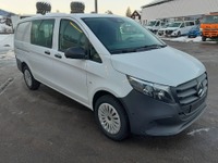 ALTH1974_2815523 vehicle image