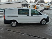 ALTH1974_2815523 vehicle image