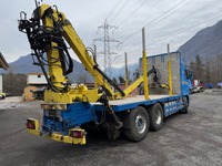 0040026 vehicle image