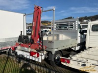 NAEF243_2825788 vehicle image