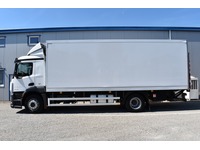TOC1273_2698676 vehicle image