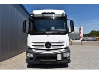 TOC1273_2698676 vehicle image